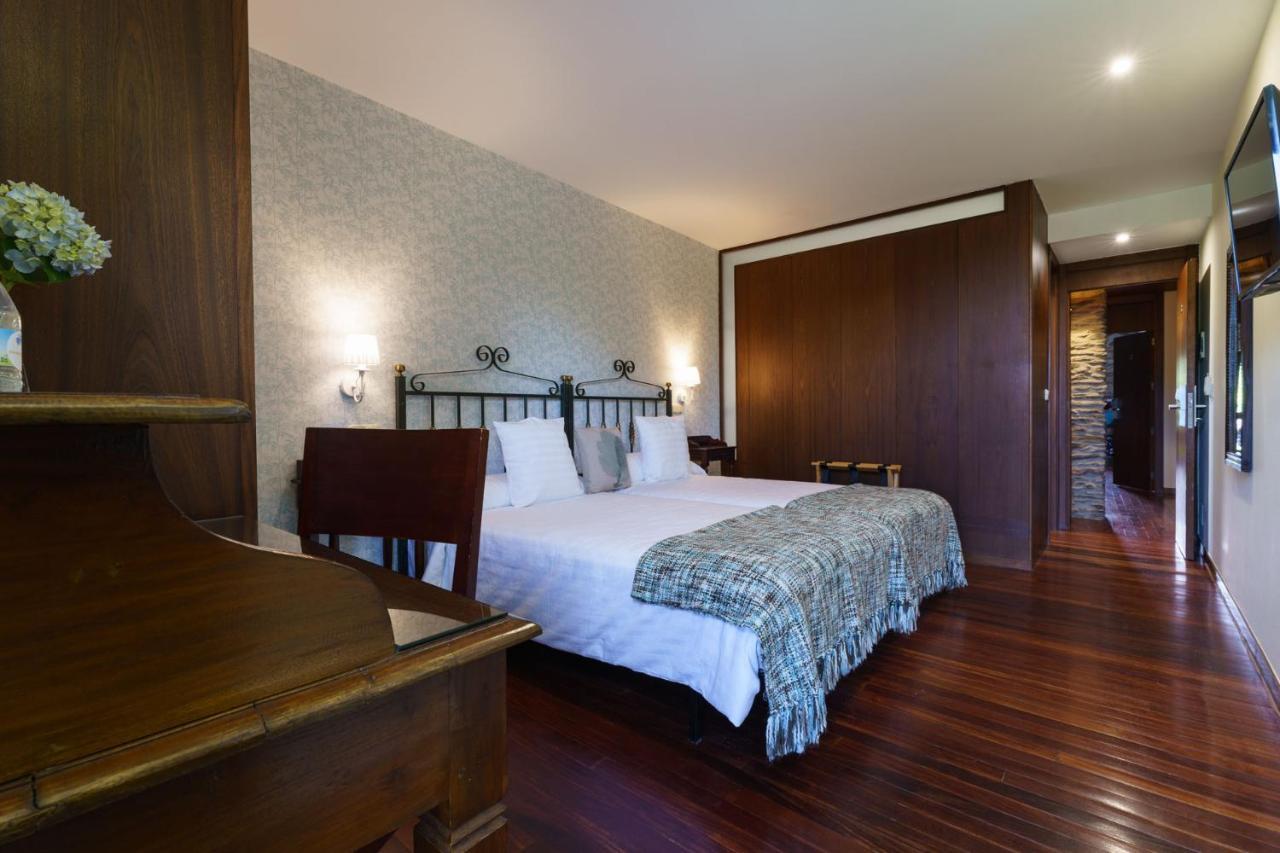 Lar Da Mota Boutique Hotel Arzúa Екстериор снимка
